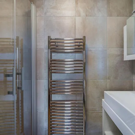 Apartment Moderne 4p A 1550, Avec Wifi Et Parking - Fr-1-562-19 Courchevel