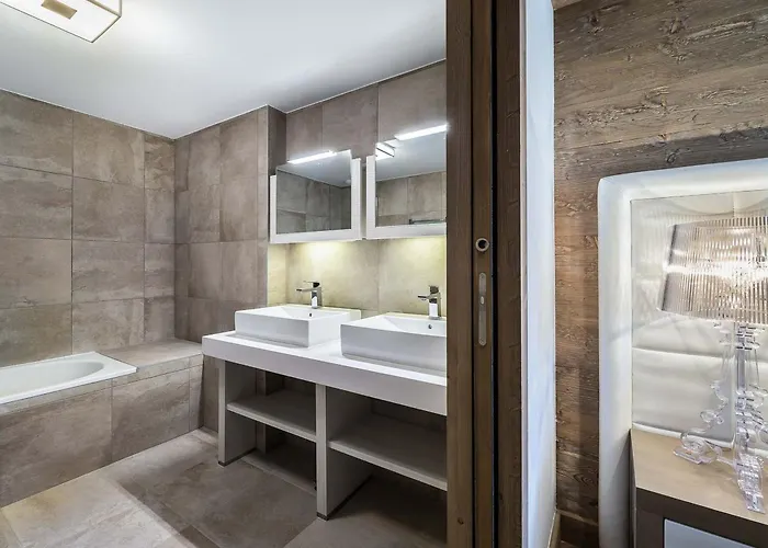 Moderne 4p A 1550, Avec Wifi Et Parking - Fr-1-562-19 公寓 *